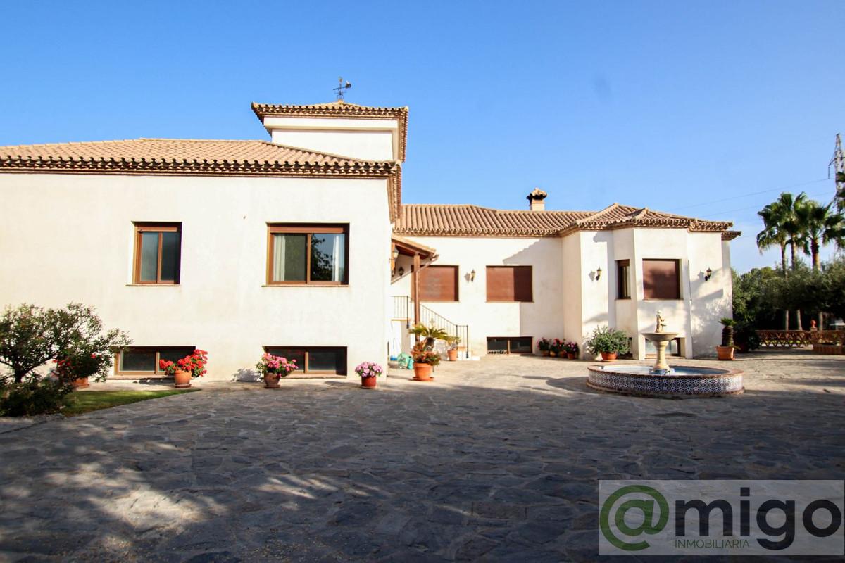 Venta de villa en Estepona