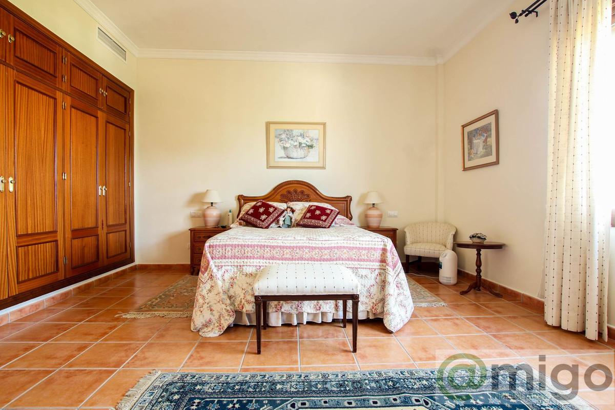 Venta de villa en Estepona