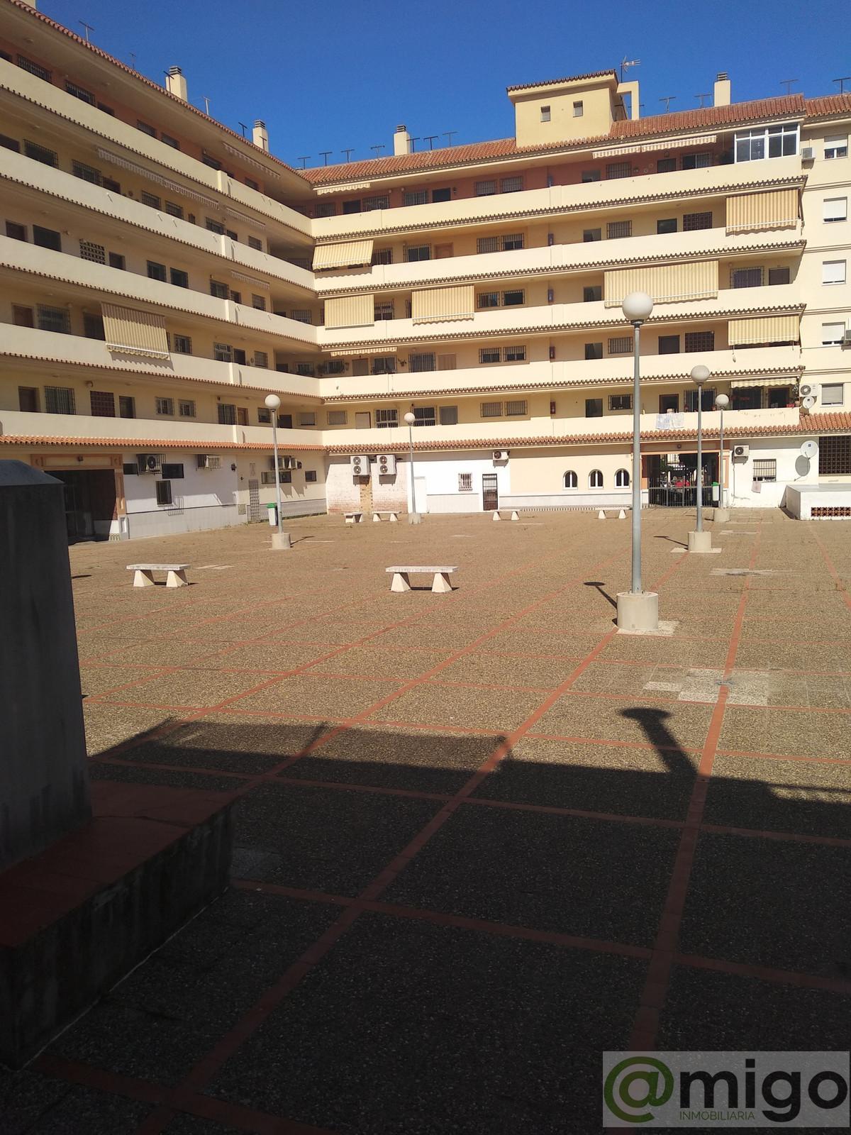 For sale of commercial in Fuengirola