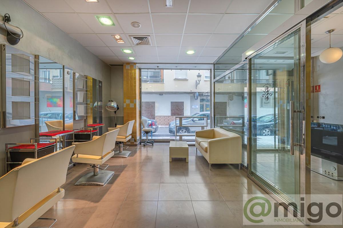 Venta de local en Estepona