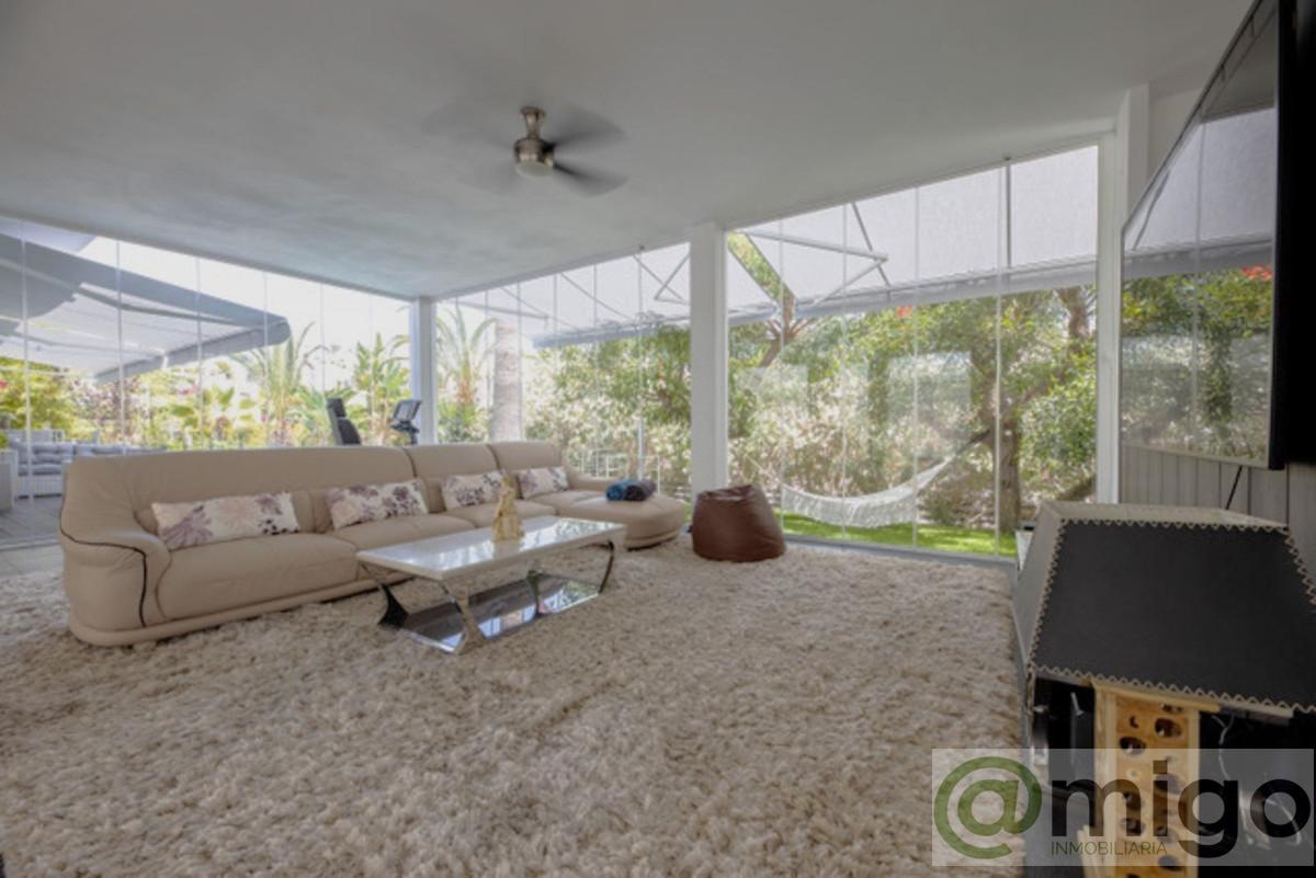 For sale of villa in Marbella