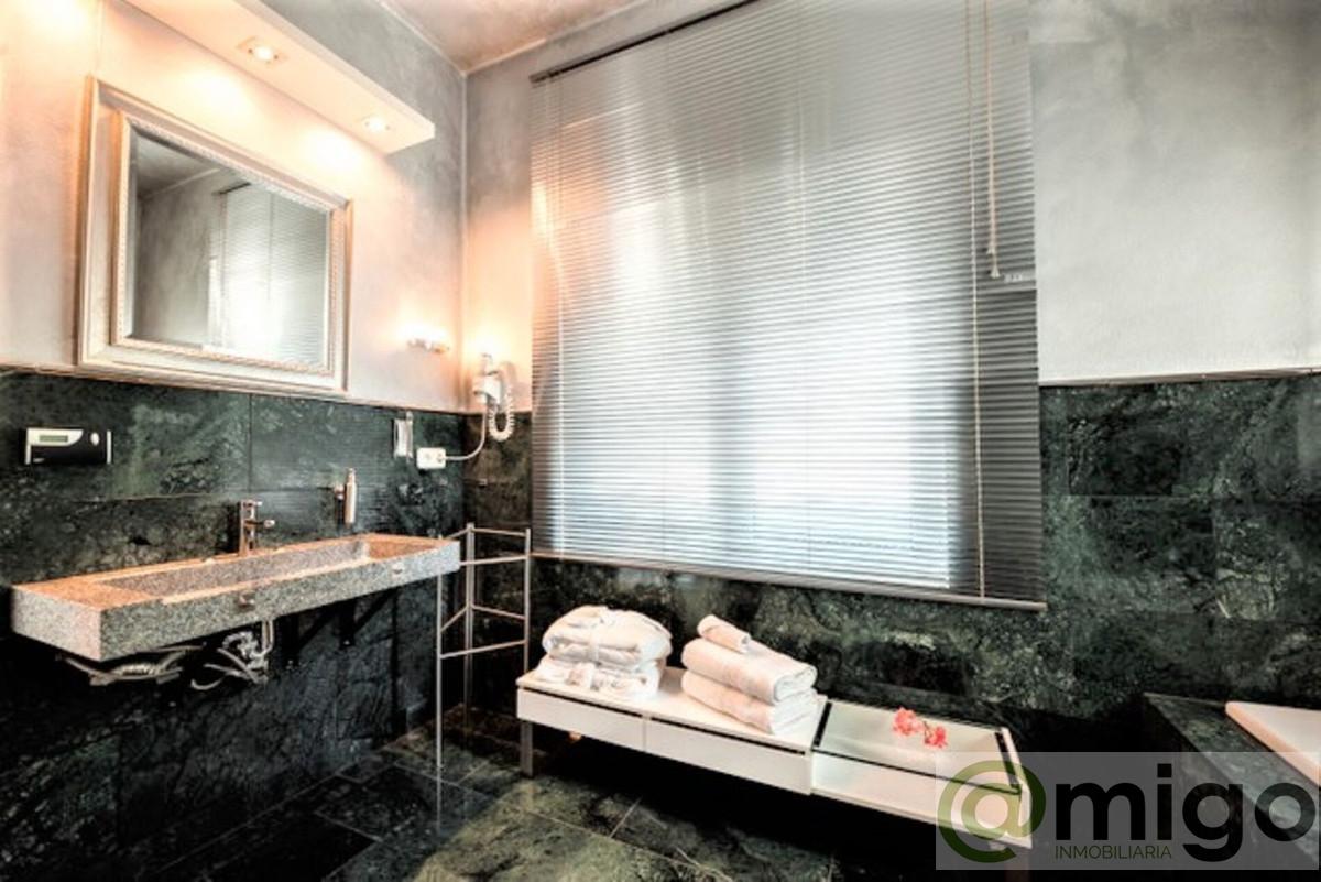 For sale of villa in Marbella