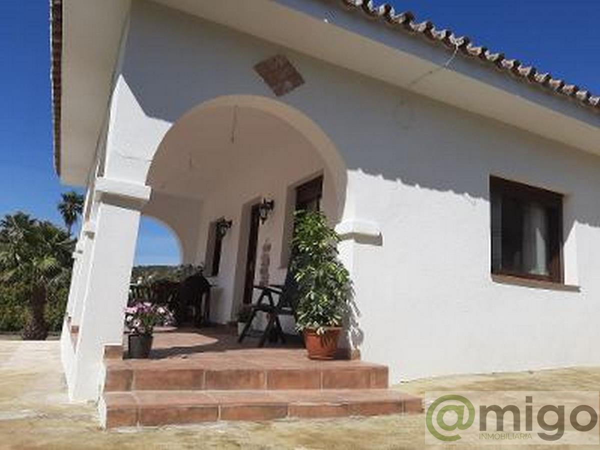 For sale of land in Estepona