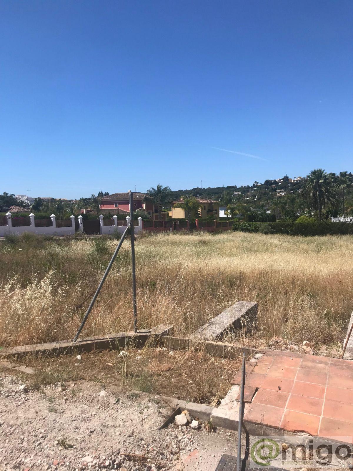 For sale of land in Marbella