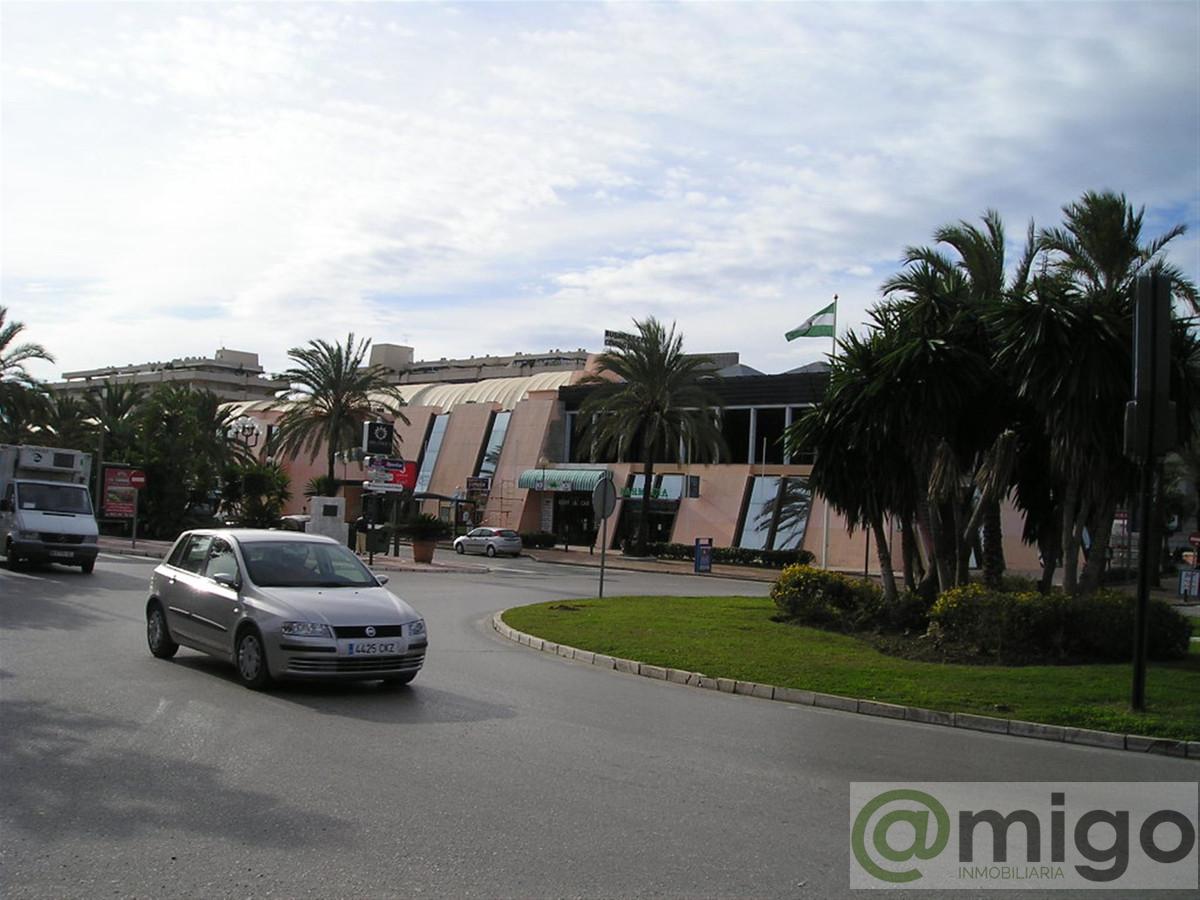 For sale of commercial in Marbella