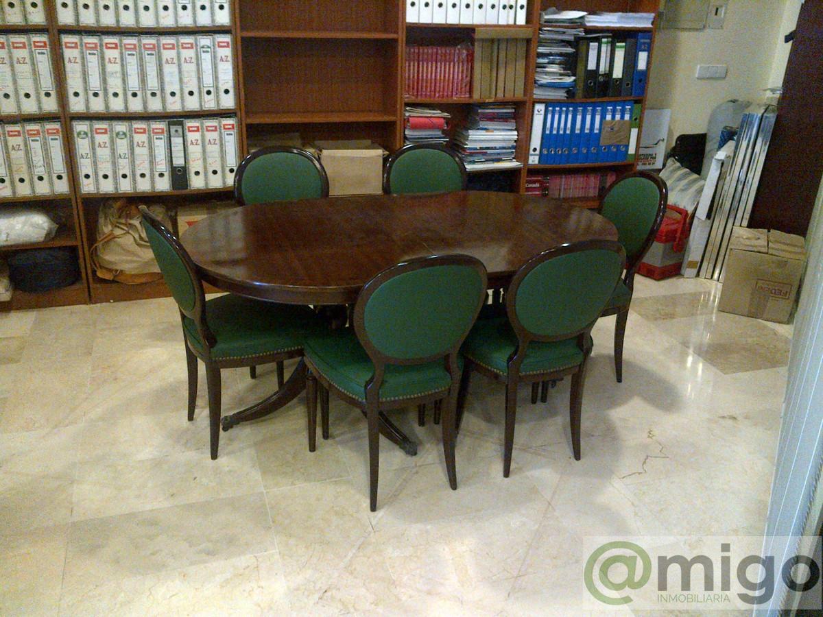 For sale of commercial in Marbella