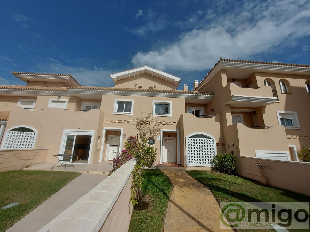 Venta de villa en La Duquesa