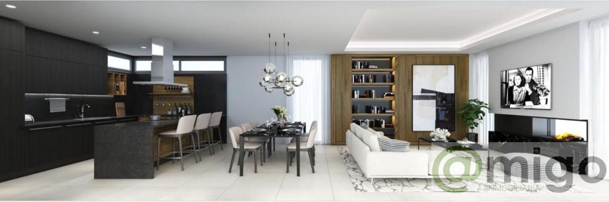 Venta de villa en Estepona