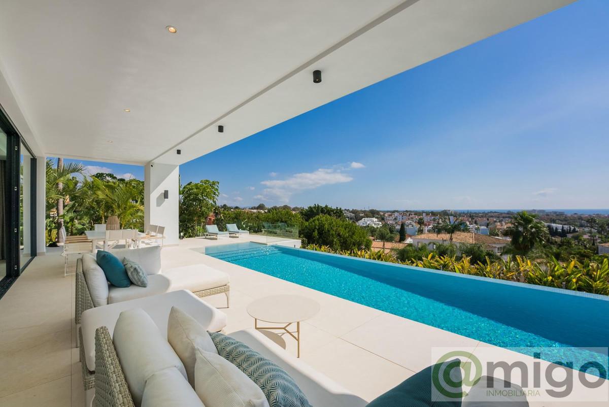 Venta de villa en El Paraiso