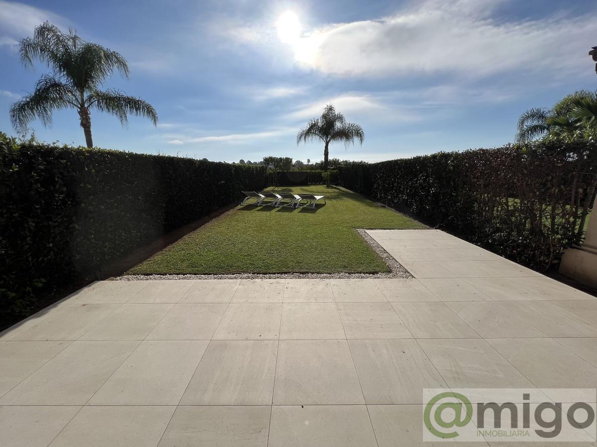 Venta de villa en El Paraiso