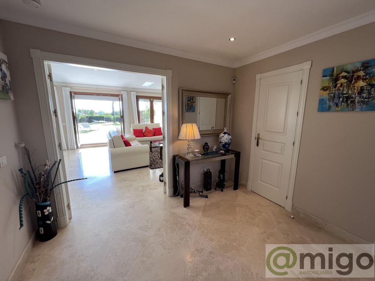 Venta de villa en El Paraiso