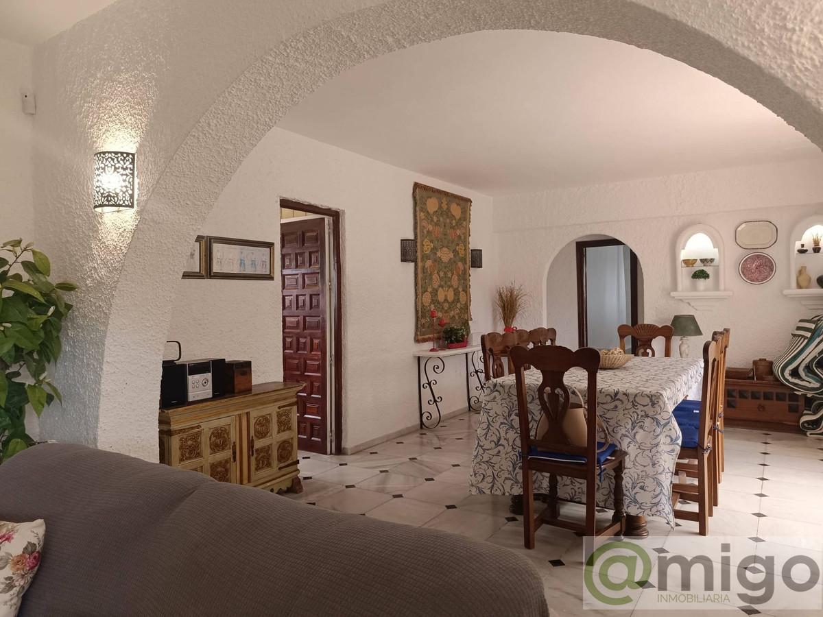 Venta de villa en Estepona