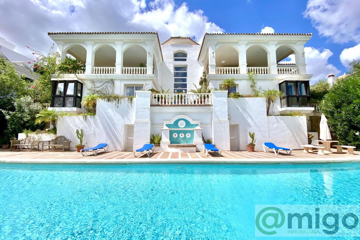 Venta de villa en La Cala de Mijas