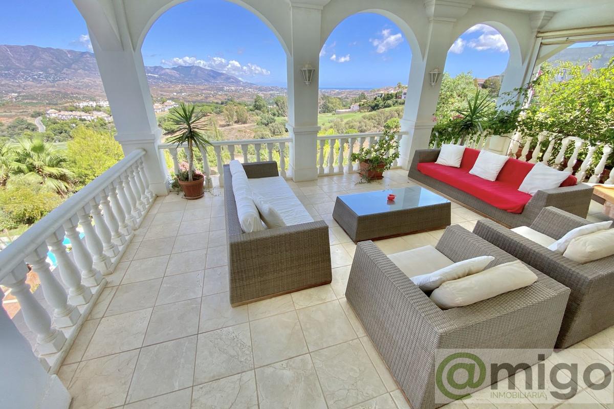 Venta de villa en La Cala de Mijas