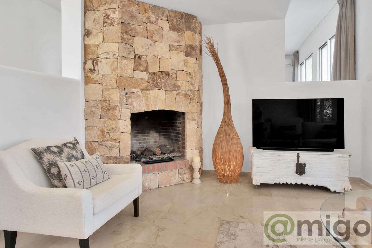 Venta de villa en Valle Romano