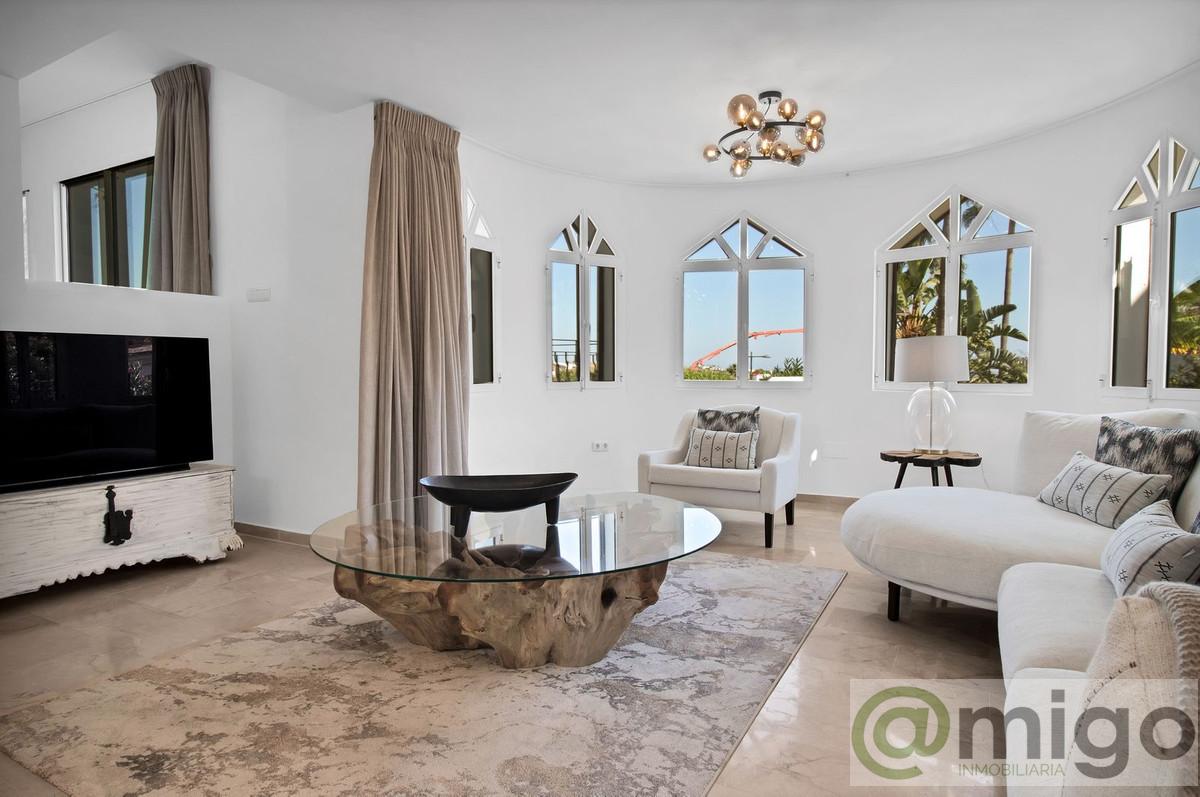 Venta de villa en Valle Romano