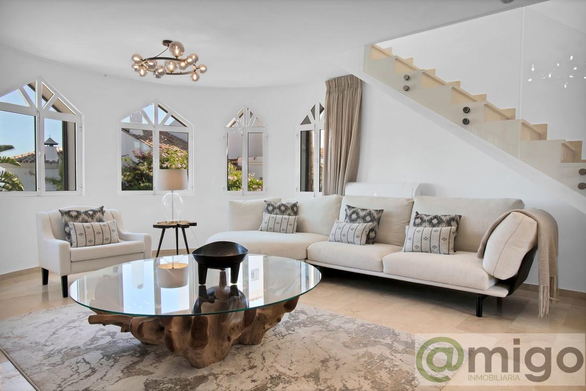 Venta de villa en Valle Romano