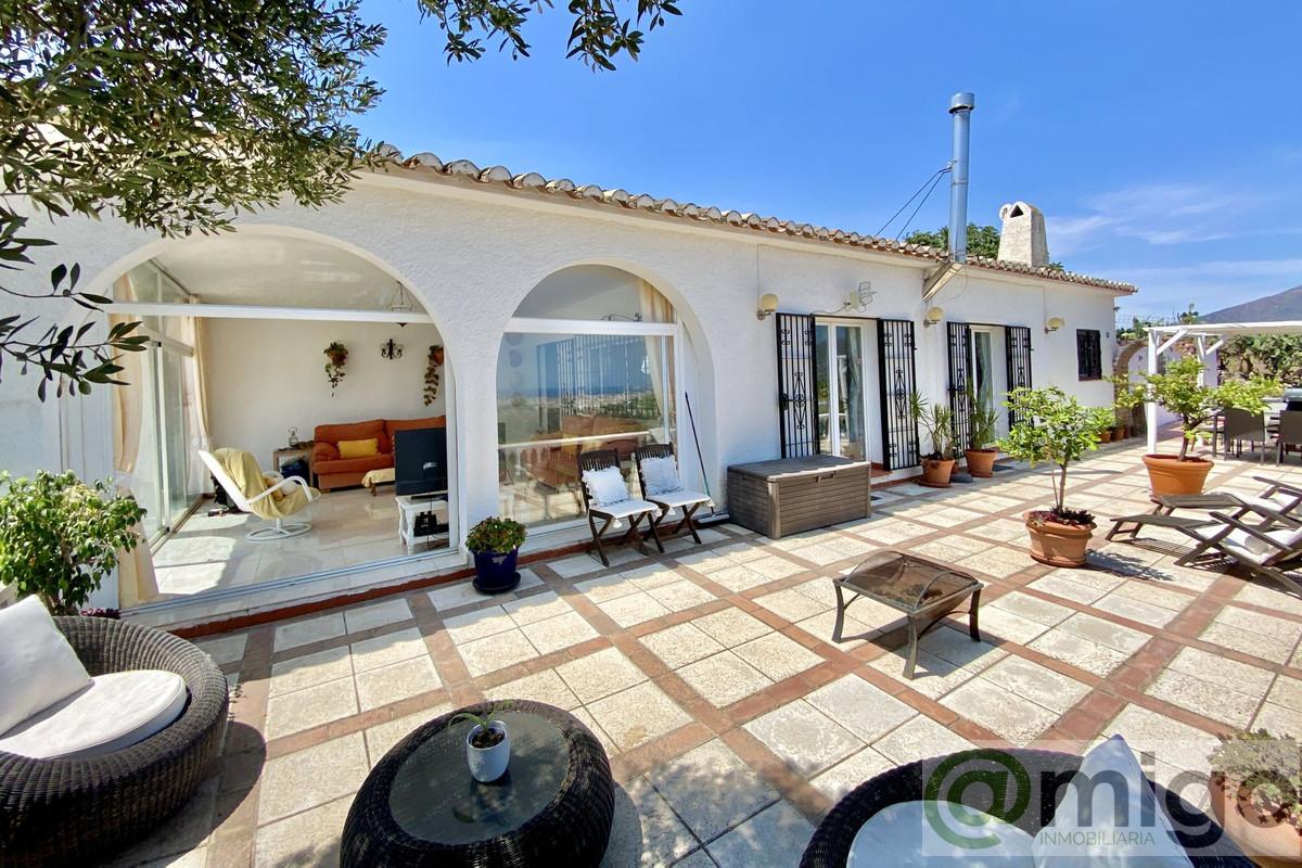 Venta de villa en La Cala de Mijas