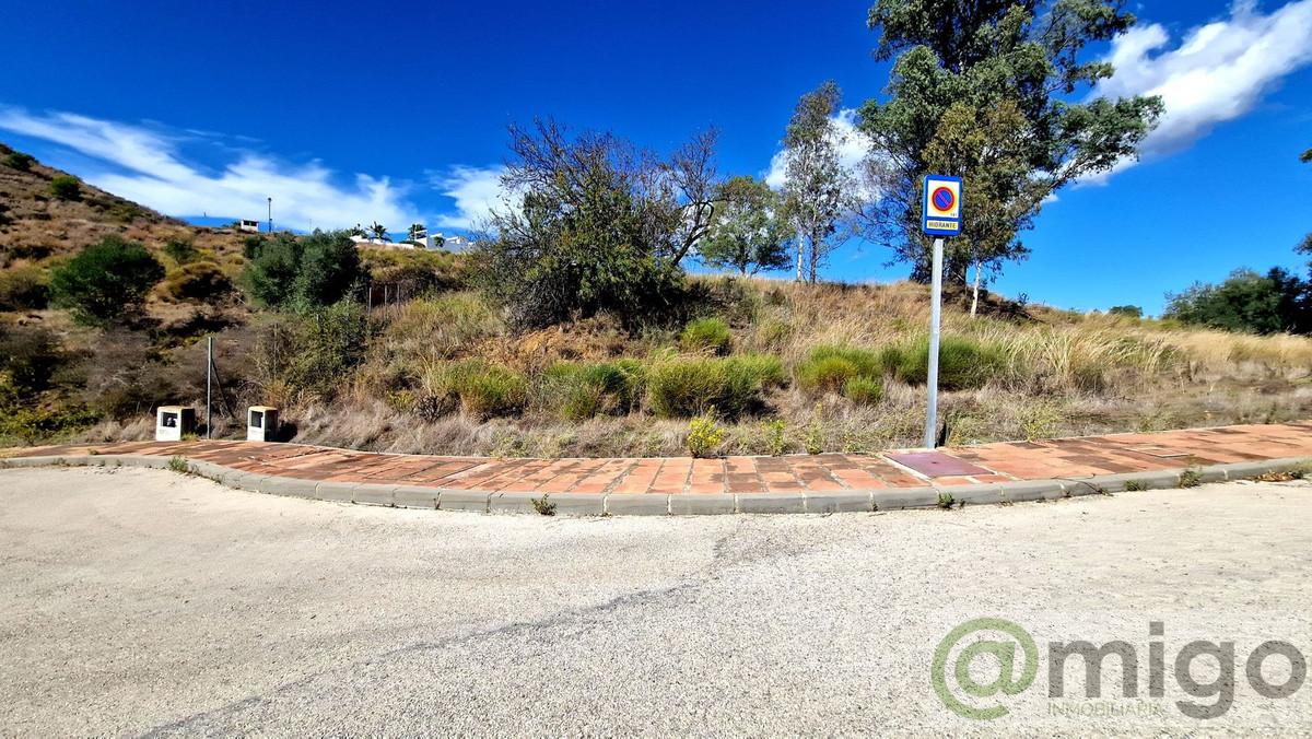 For sale of land in La Cala Golf