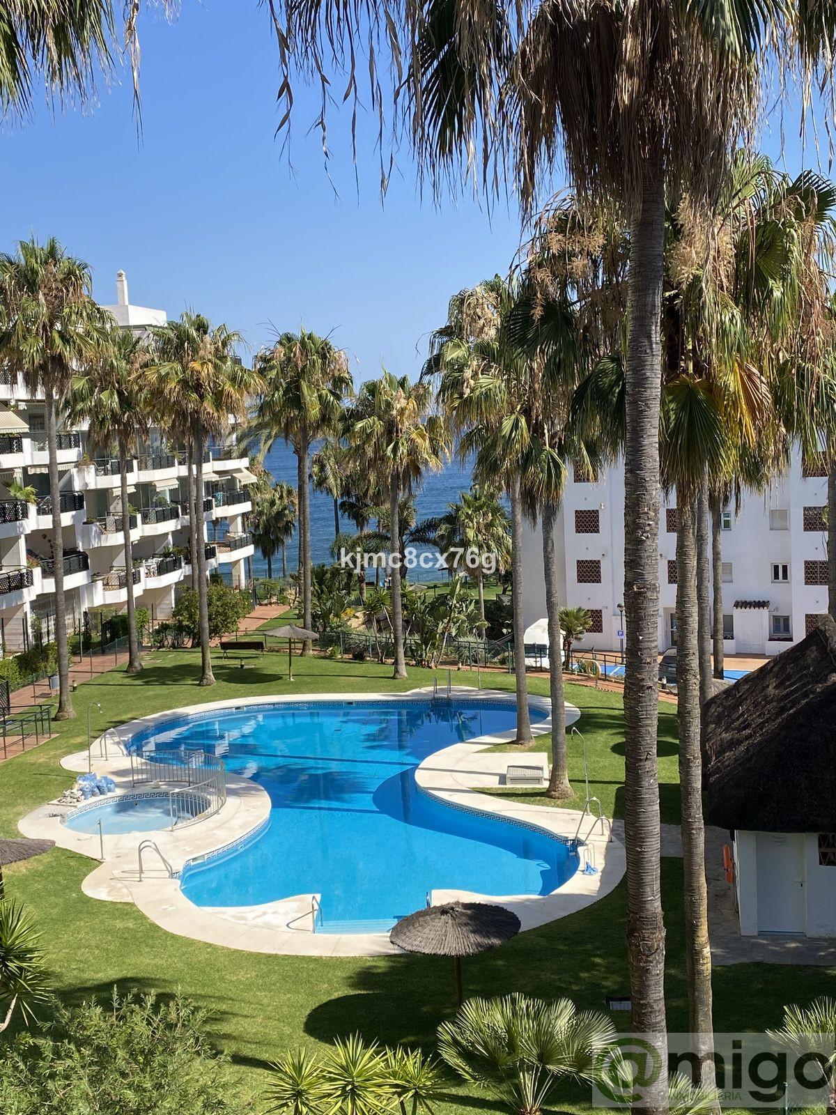 Venta de apartamento en Calahonda