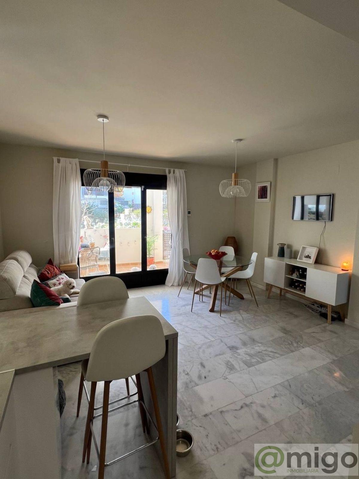 Venta de villa en Riviera del Sol