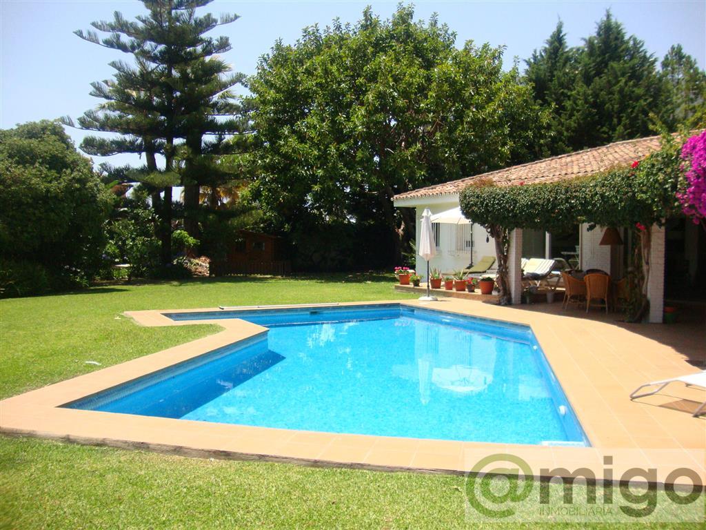 For sale of villa in Marbella
