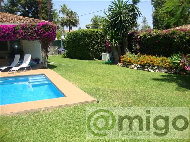 For sale of villa in Marbella