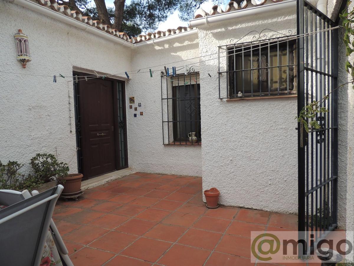 Venta de villa en Calahonda