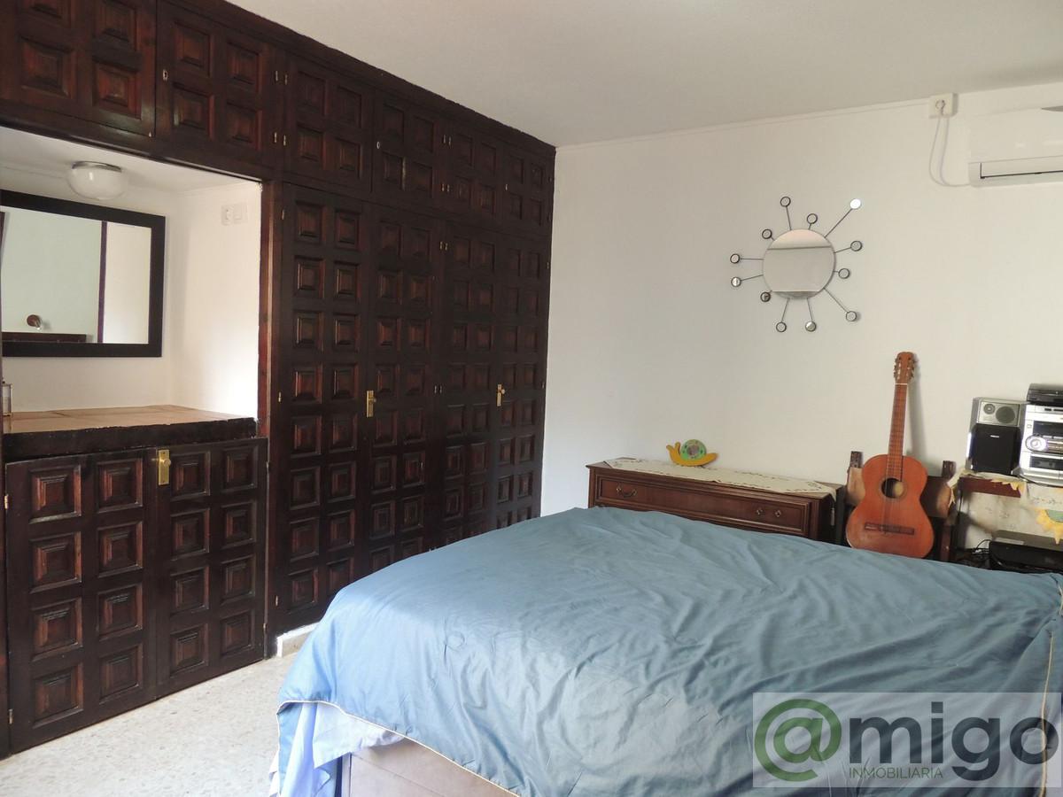 Venta de villa en Calahonda