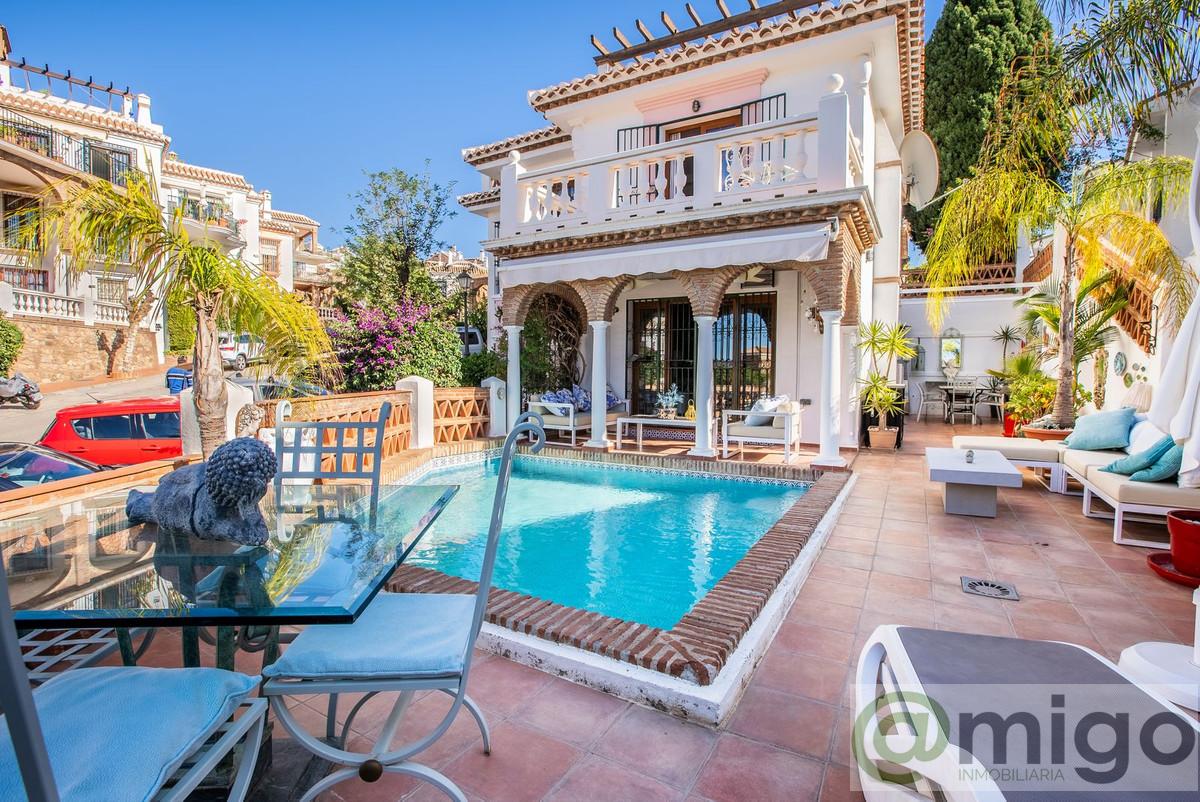 For sale of villa in Mijas Golf
