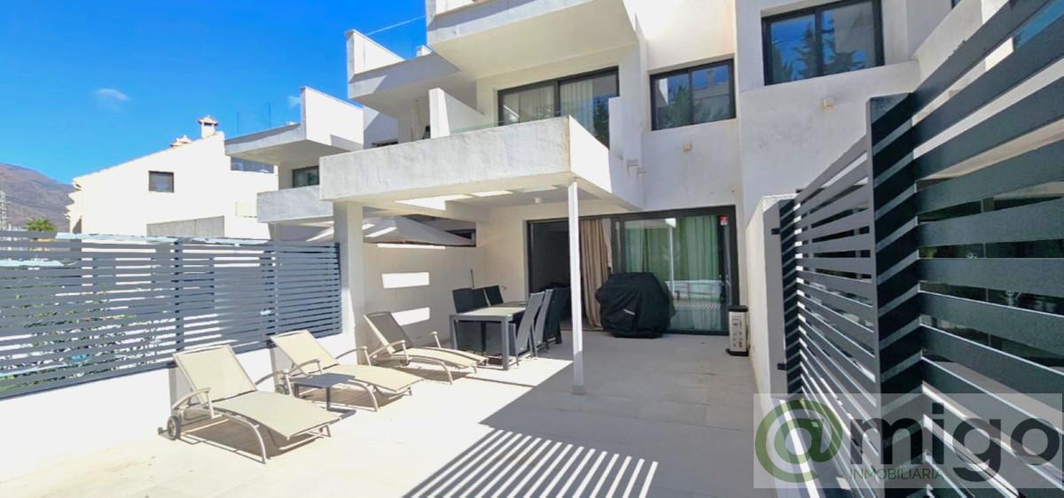 Venta de villa en Estepona