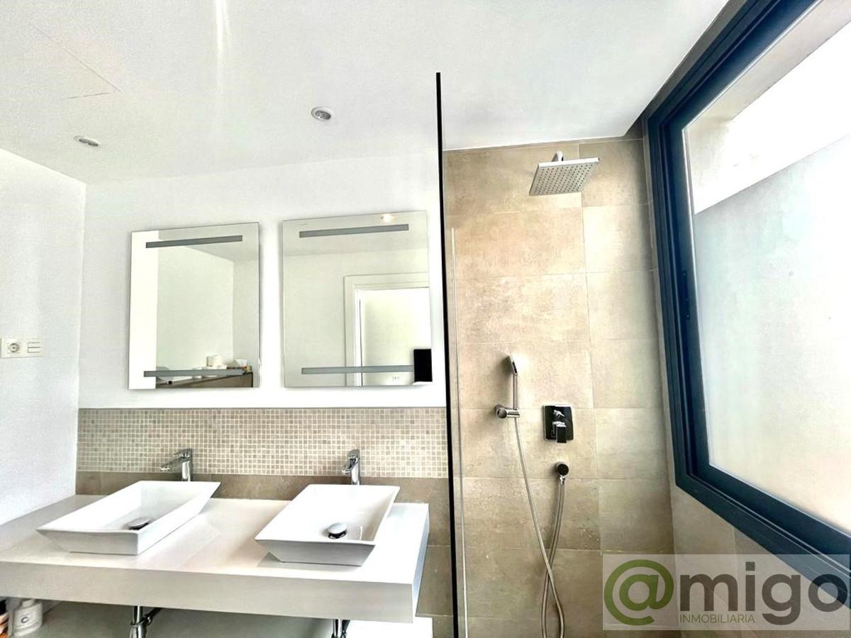 Venta de villa en Estepona