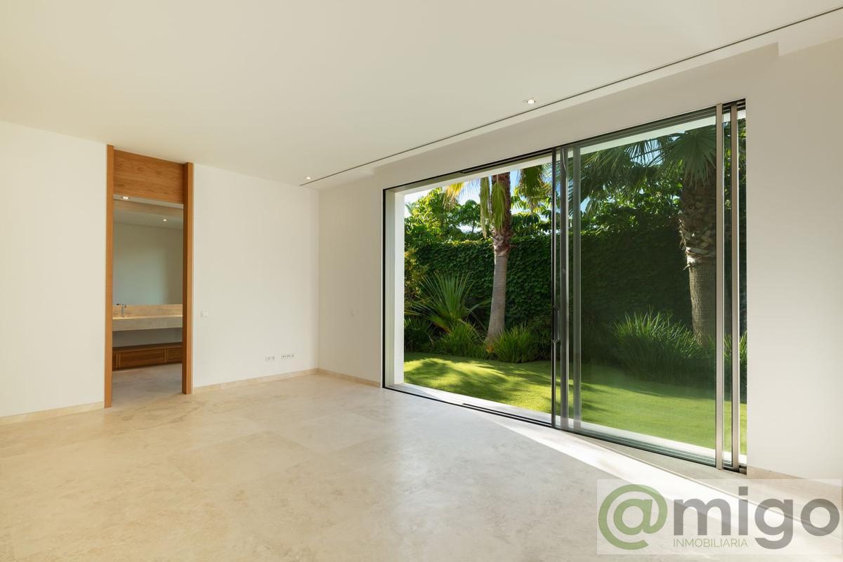 Venta de villa en Casares