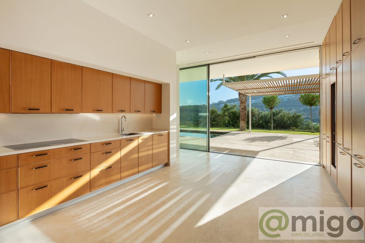 Venta de villa en Casares