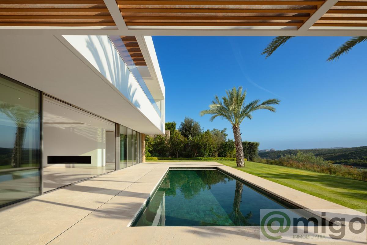 Venta de villa en Casares