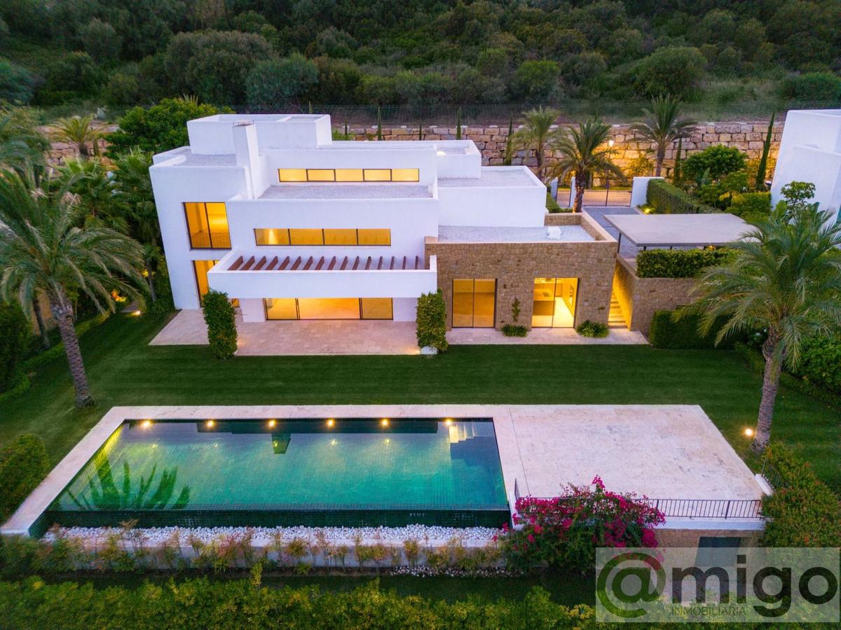 Venta de villa en Casares