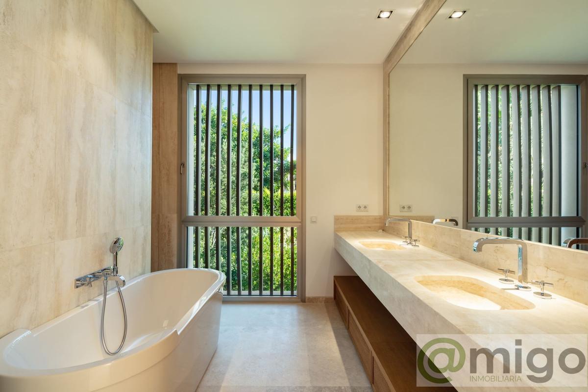 Venta de villa en Casares