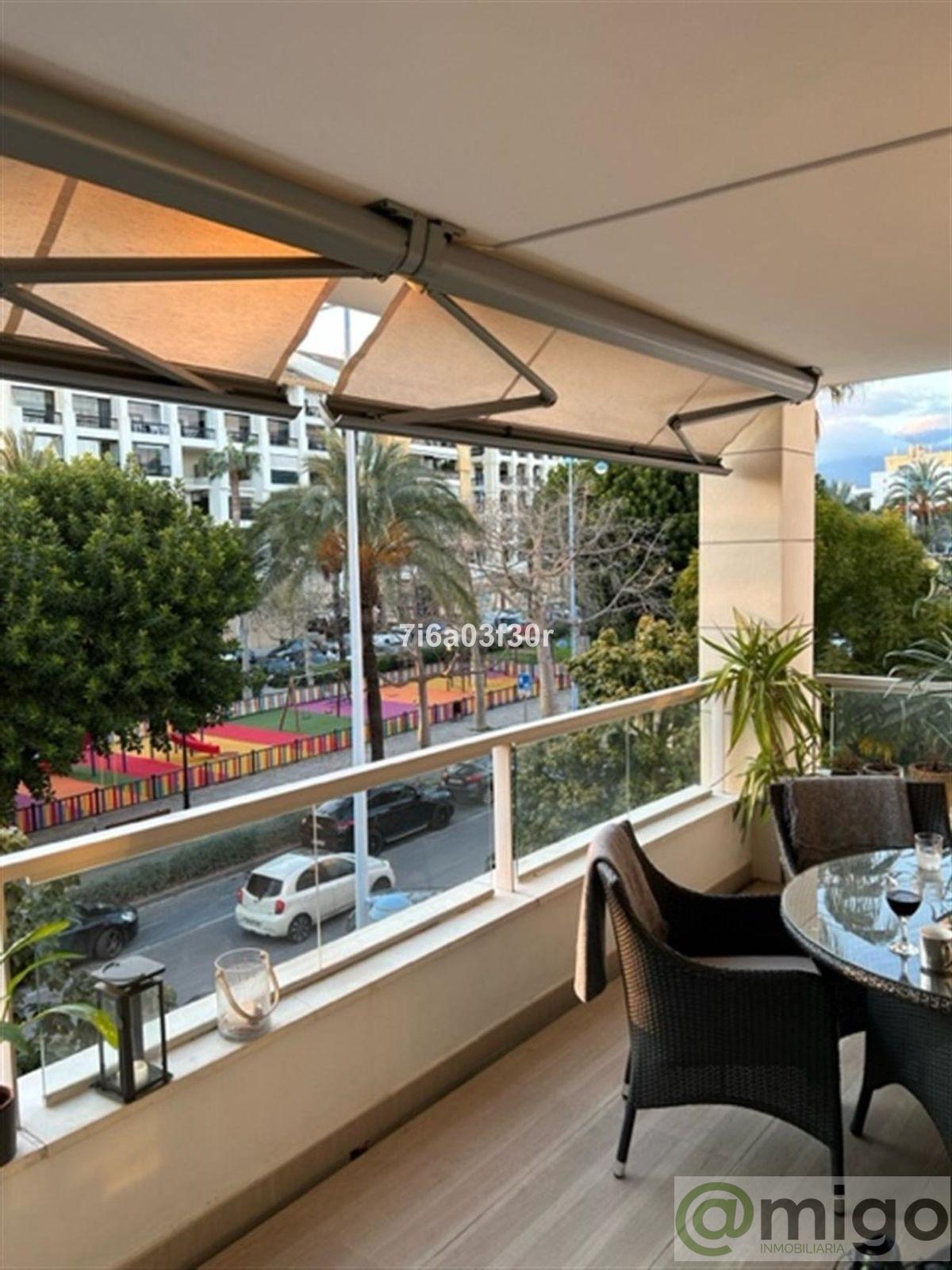 For sale of apartment in Marbella