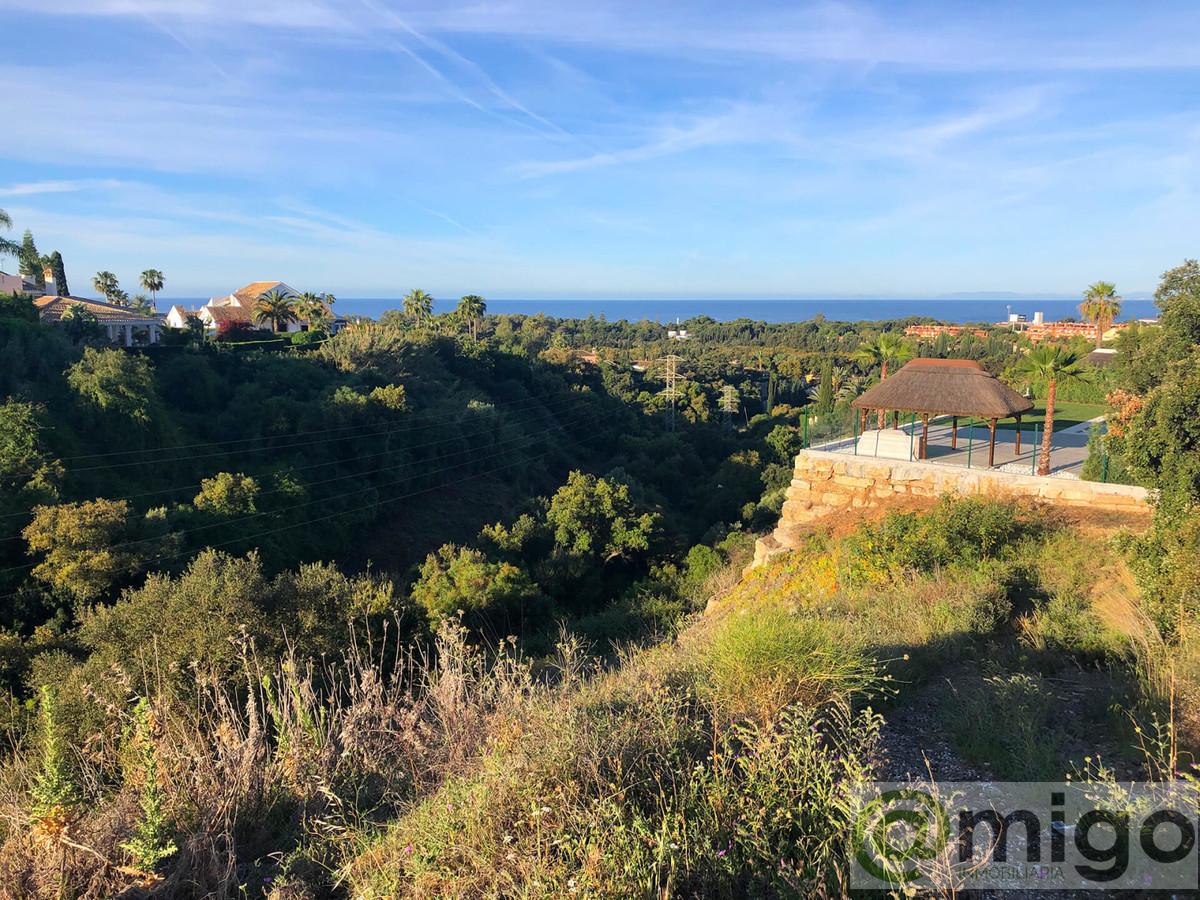 For sale of land in Marbella