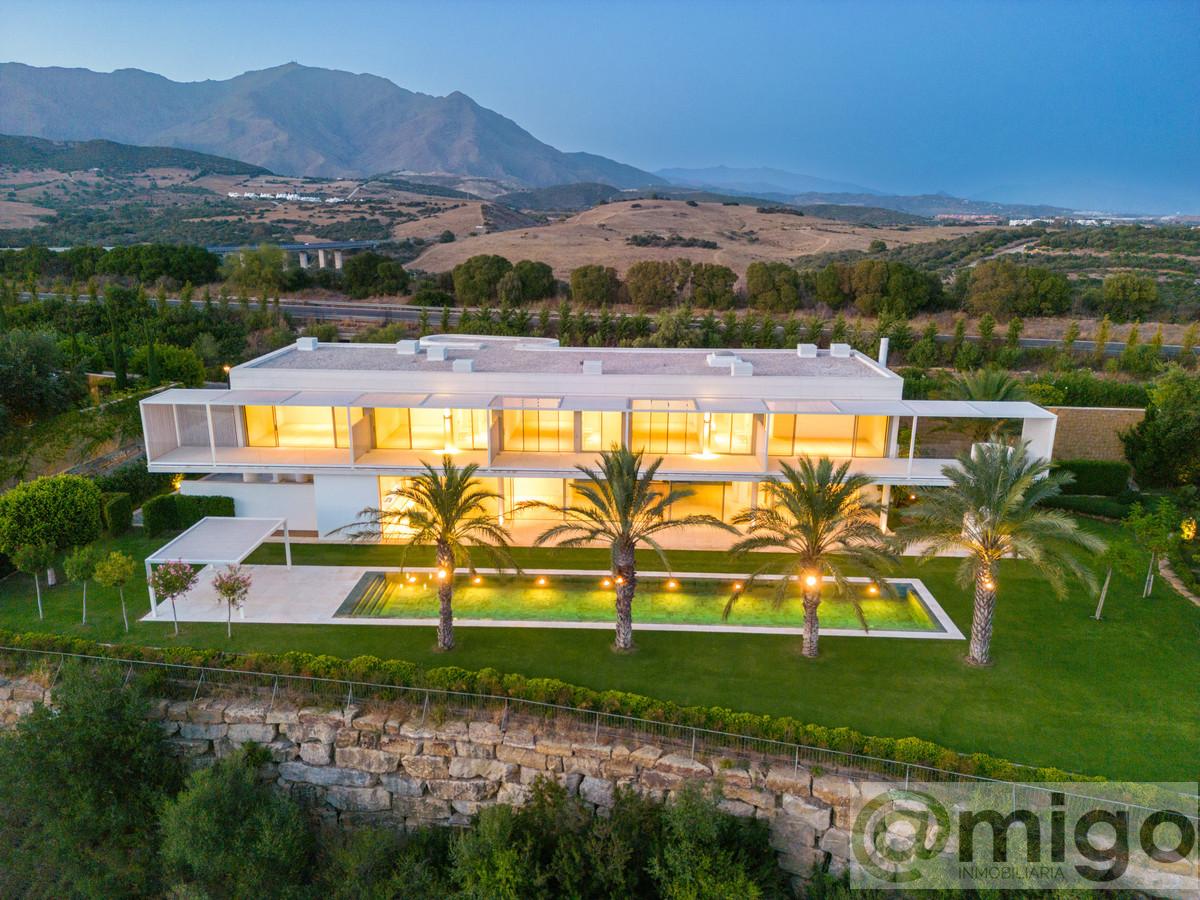 Venta de villa en Casares