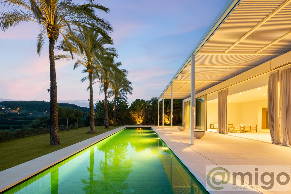 Venta de villa en Casares