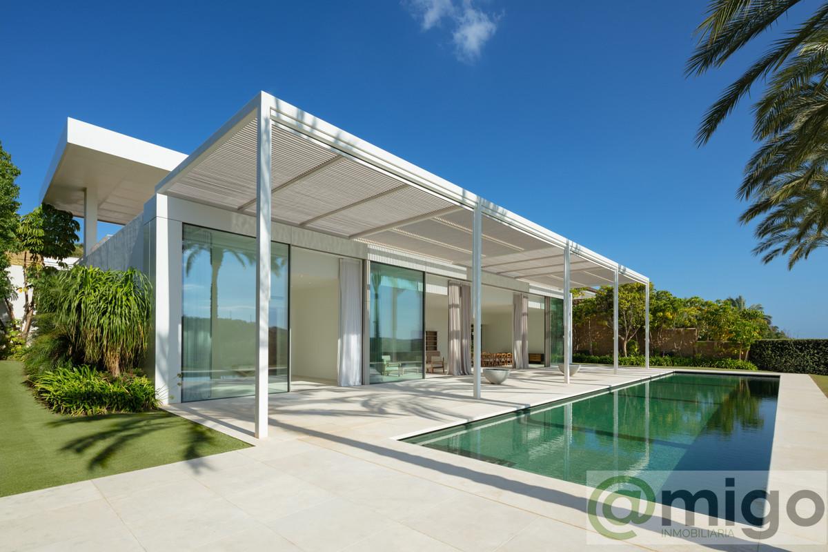 Venta de villa en Casares