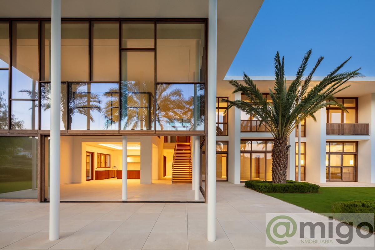 Venta de villa en Casares