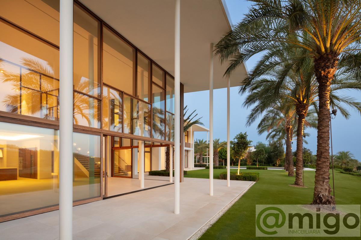 Venta de villa en Casares