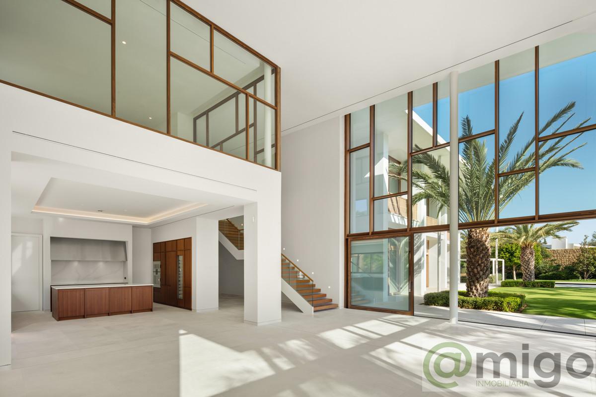 Venta de villa en Casares