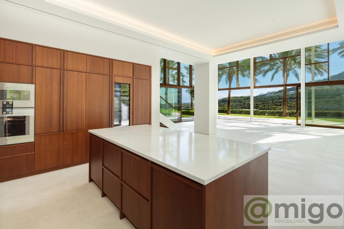 Venta de villa en Casares