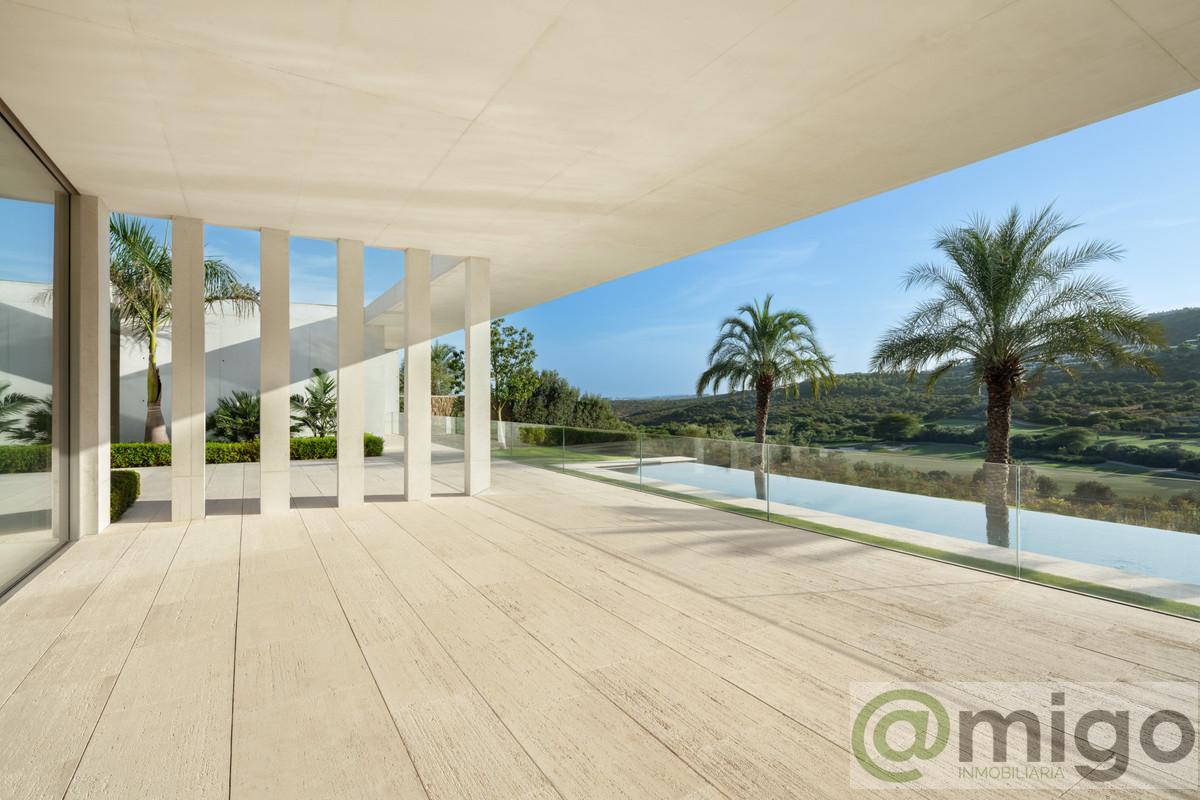 Venta de villa en Casares