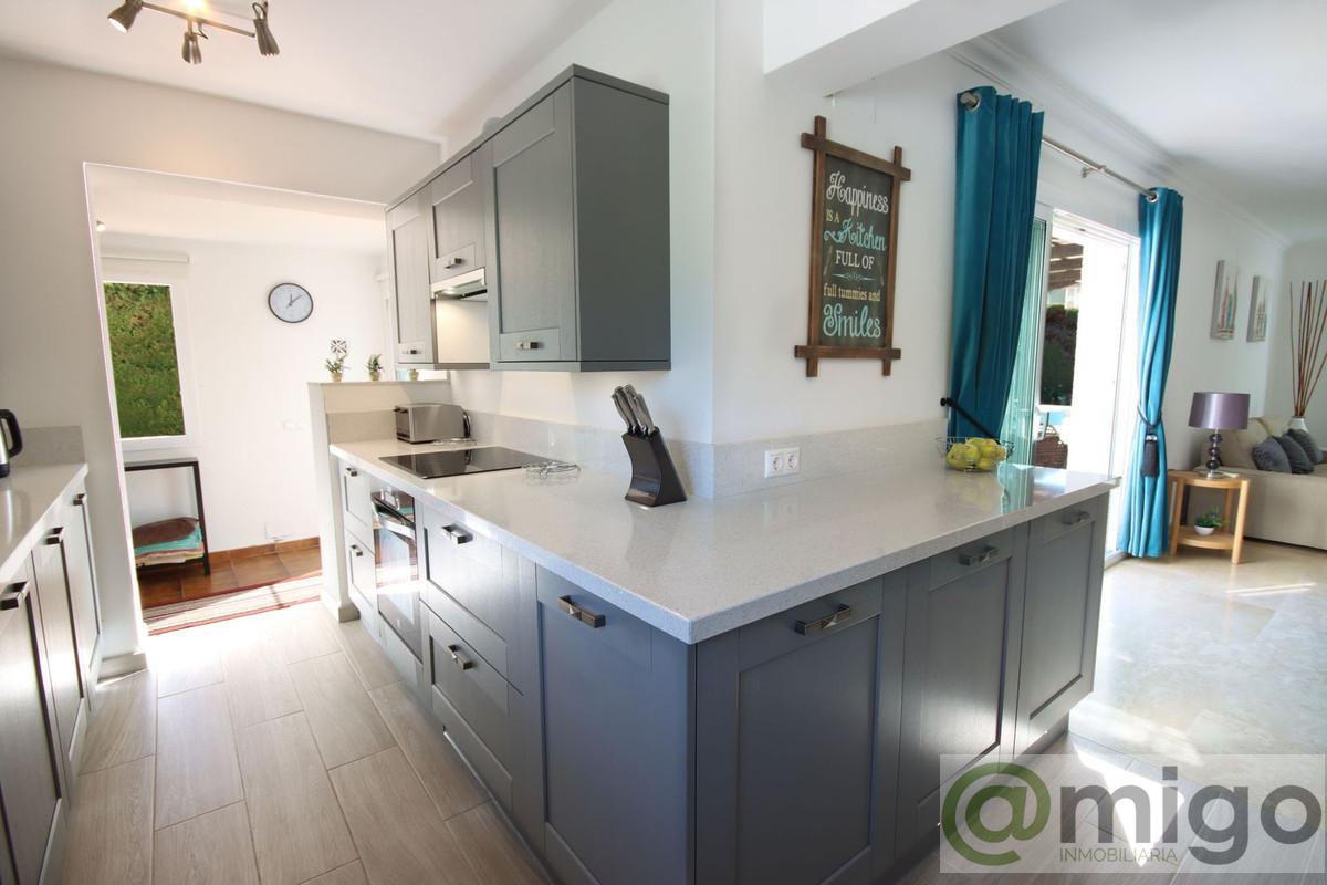 Venta de villa en Calahonda