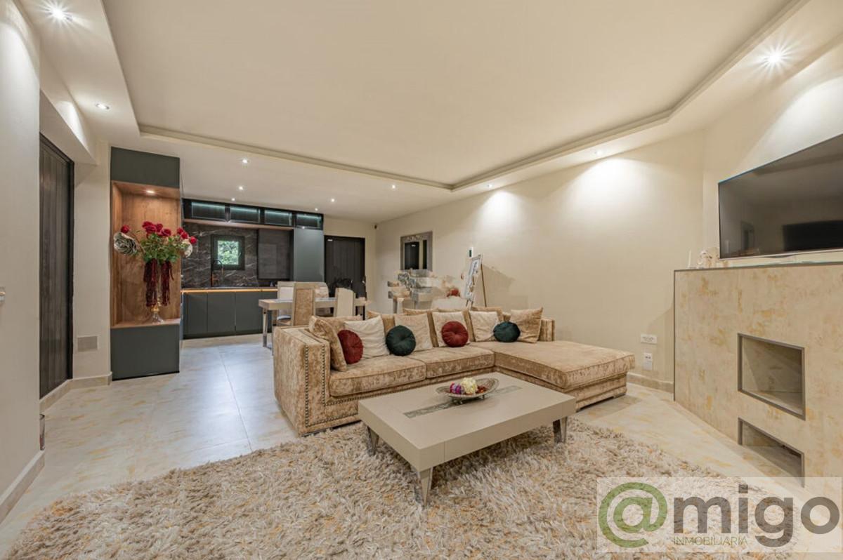 For sale of apartment in Marbella