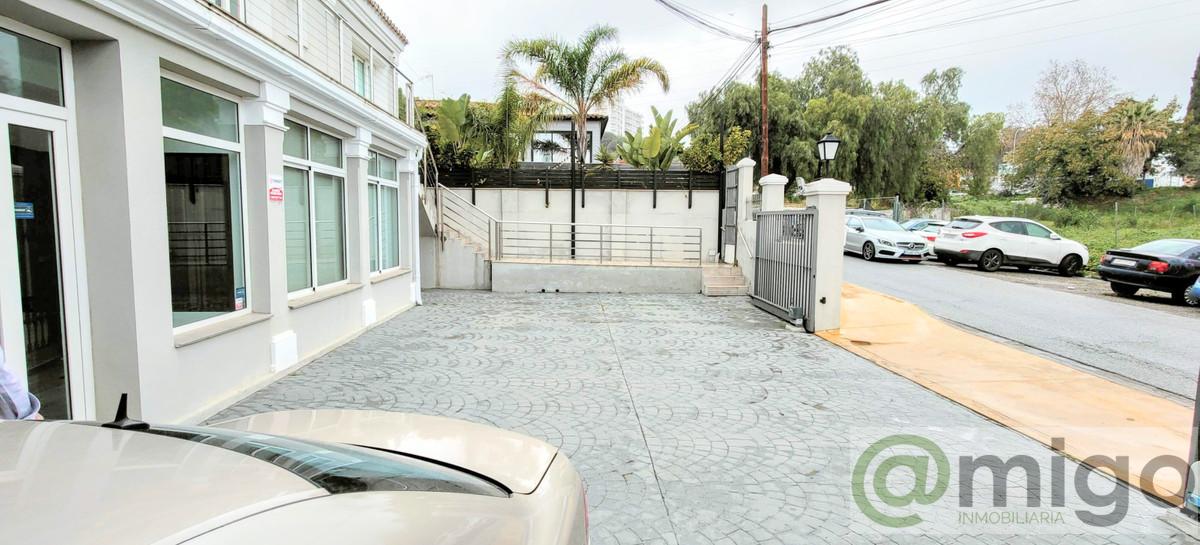 For sale of commercial in Marbella